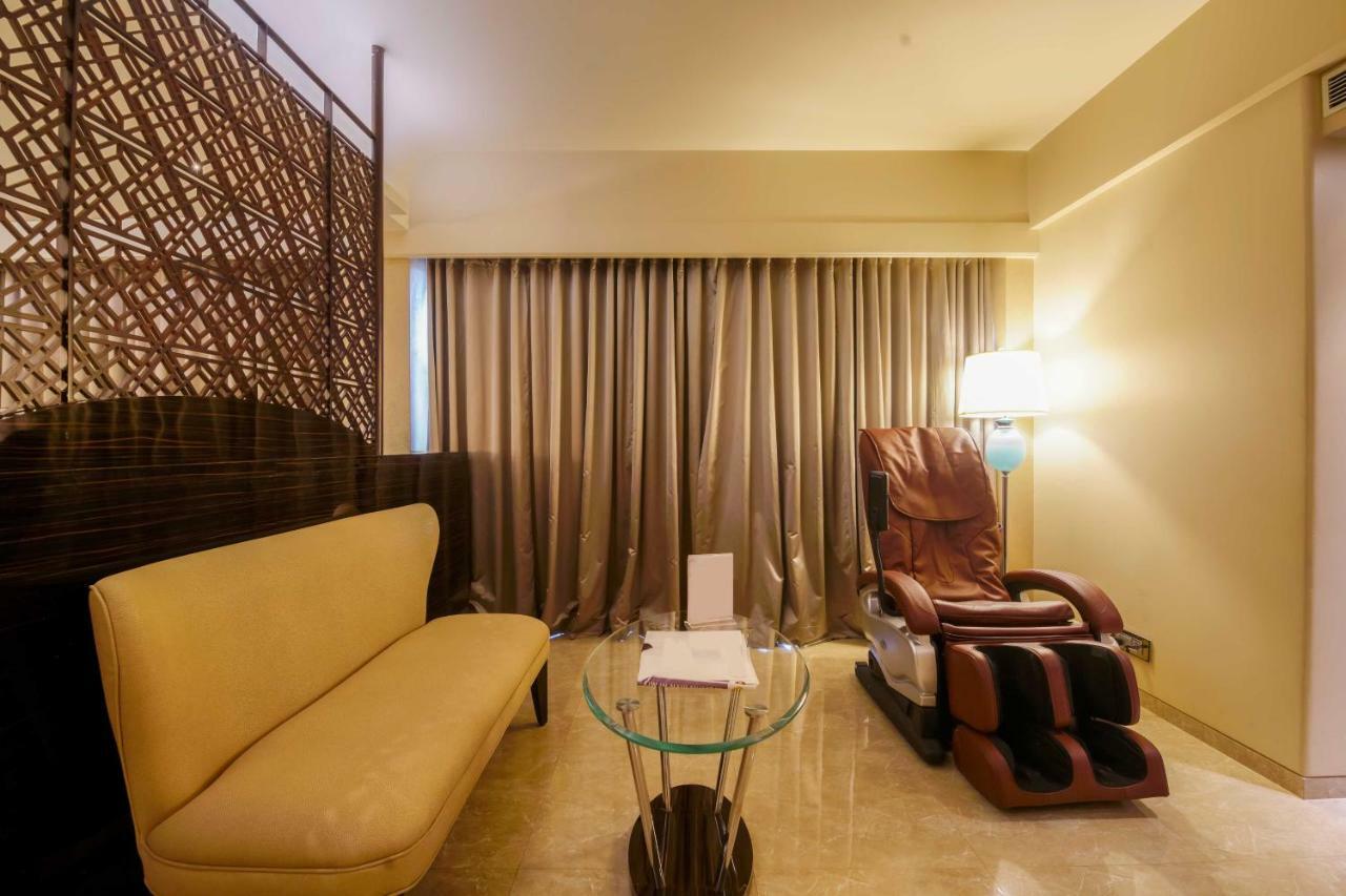 Sai Palace Grand, Malad Bombaim Exterior foto